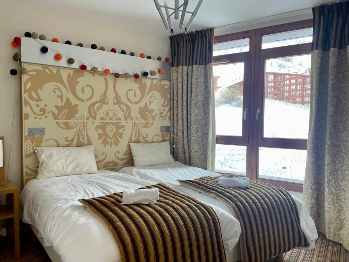בור סן מוריס Confort Et Espace Pour Cet Appartement Duplex De 100 M2 Avec Grand Sejour Expose Sud Avec Cheminee, 4 Chambres , Acces Direct Aux Pistes De Ski Et Au Golf Dans La Residence Edenarc Avec Piscine, Jacuzzi Et Spa מראה חיצוני תמונה