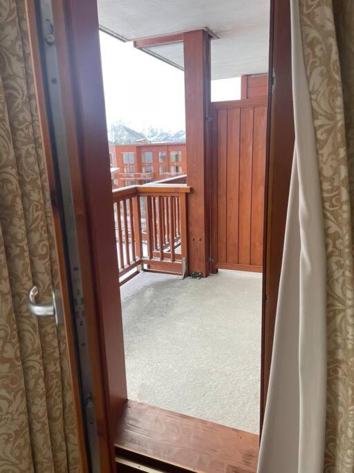 בור סן מוריס Confort Et Espace Pour Cet Appartement Duplex De 100 M2 Avec Grand Sejour Expose Sud Avec Cheminee, 4 Chambres , Acces Direct Aux Pistes De Ski Et Au Golf Dans La Residence Edenarc Avec Piscine, Jacuzzi Et Spa מראה חיצוני תמונה